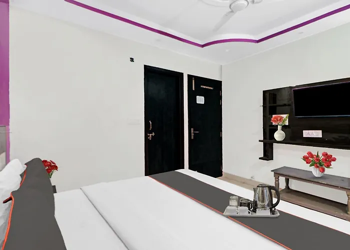 Hotel O Lotus