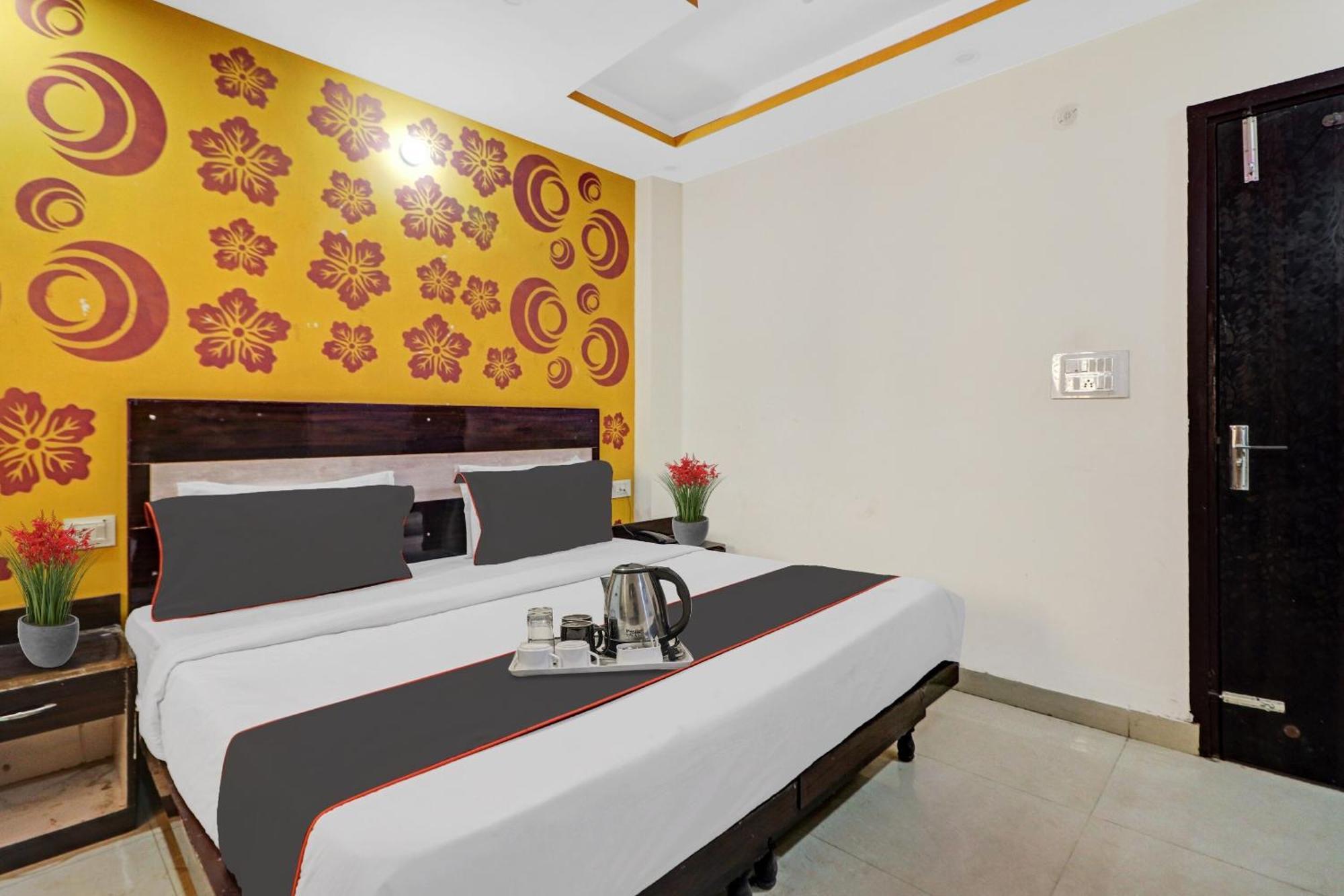 O Lotus Hotel 3*